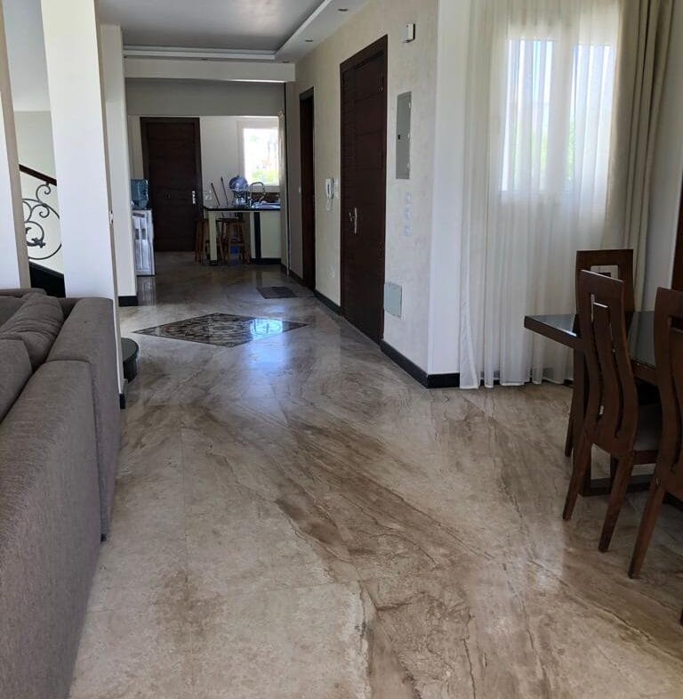فيلا للبيع 280 م هاسيندا الساحل الشمالي