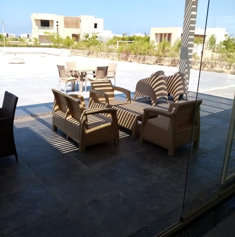 فيلا للبيع 360 م هاسيندا باي الساحل