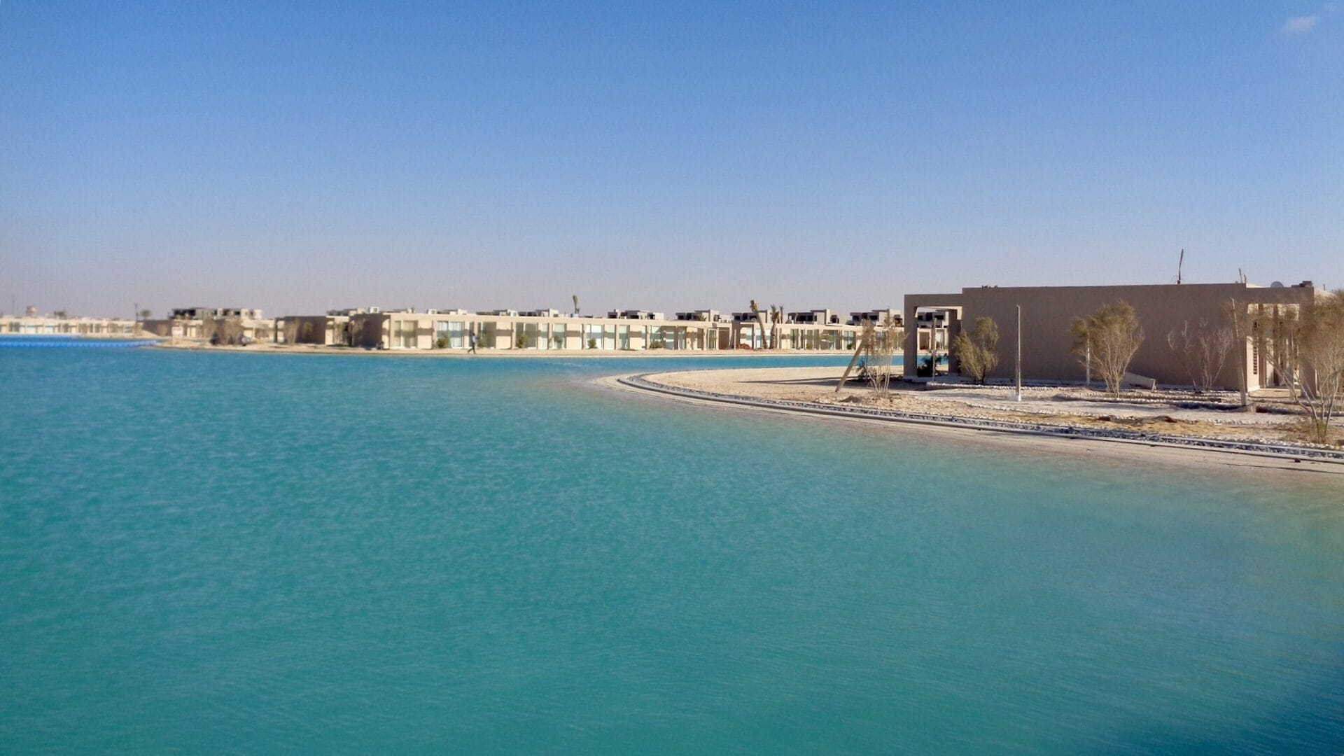 فيلا للبيع 360 م هاسيندا باي الساحل