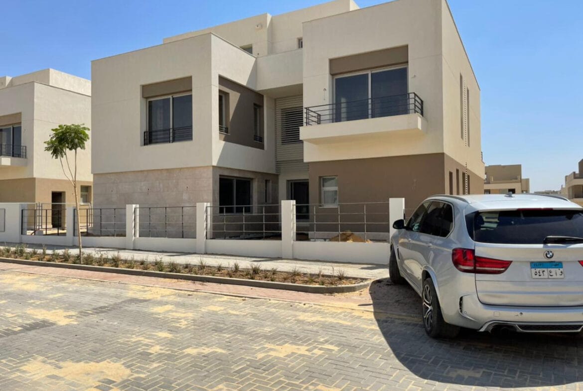 فيلا للبيع 605 م القاهرة الجديدة